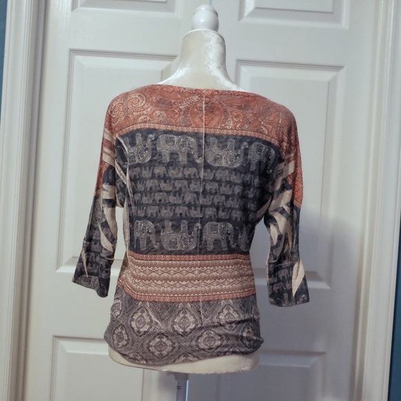 {Rue21} Elephant Dolman Shirt - Picture 5 of 6
